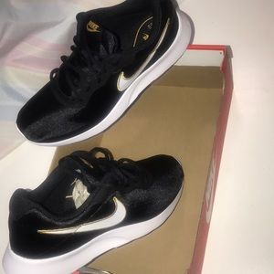 Brand New Nike Sneakers